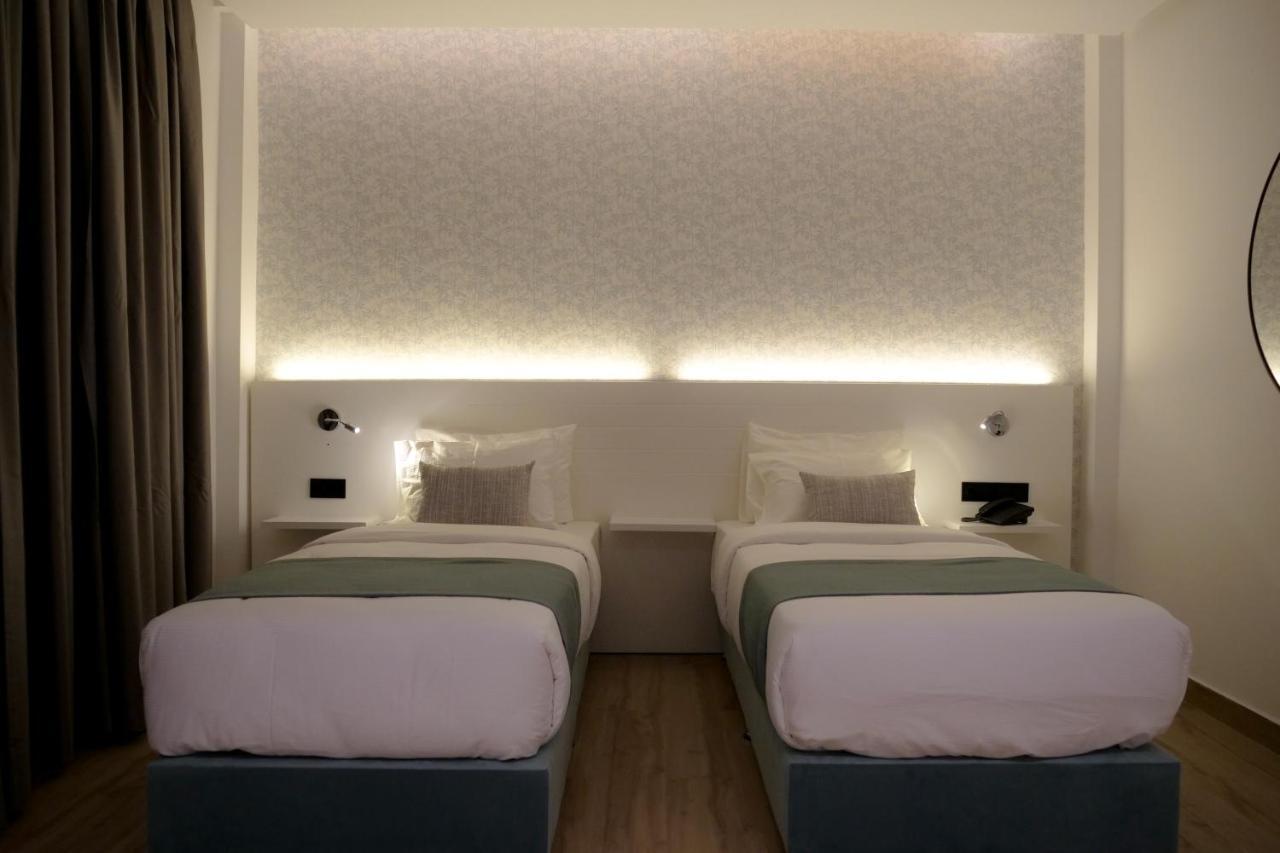Hotel Hiba นูแอกชอต ภายนอก รูปภาพ