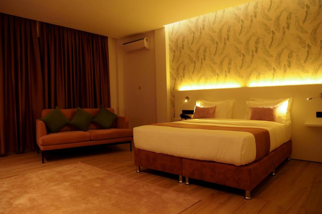Hotel Hiba นูแอกชอต ภายนอก รูปภาพ